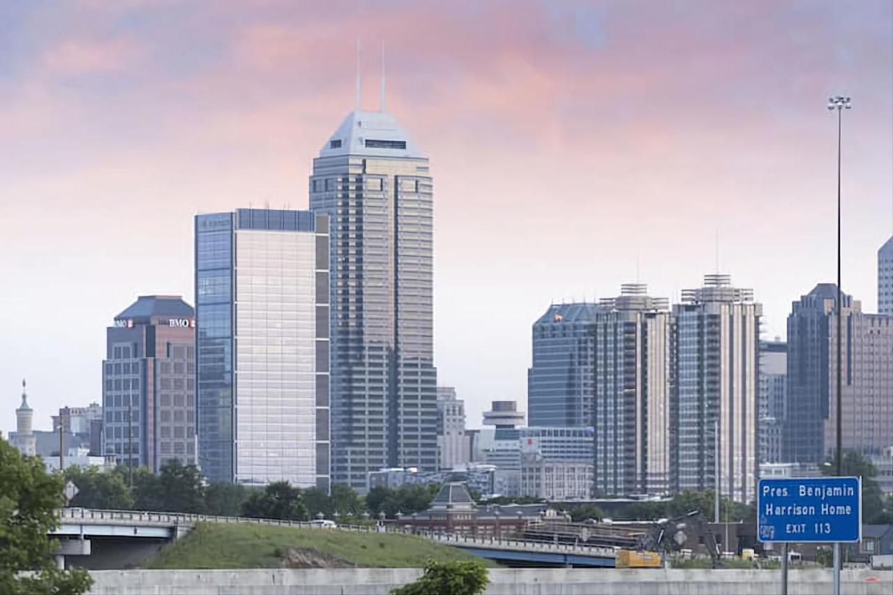 Modern Dwntwn 1 Bdrm Apt Pool Gym Free Parking 인디애나폴리스 외부 사진